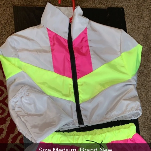 Matching outfit - Picture 2 of 2